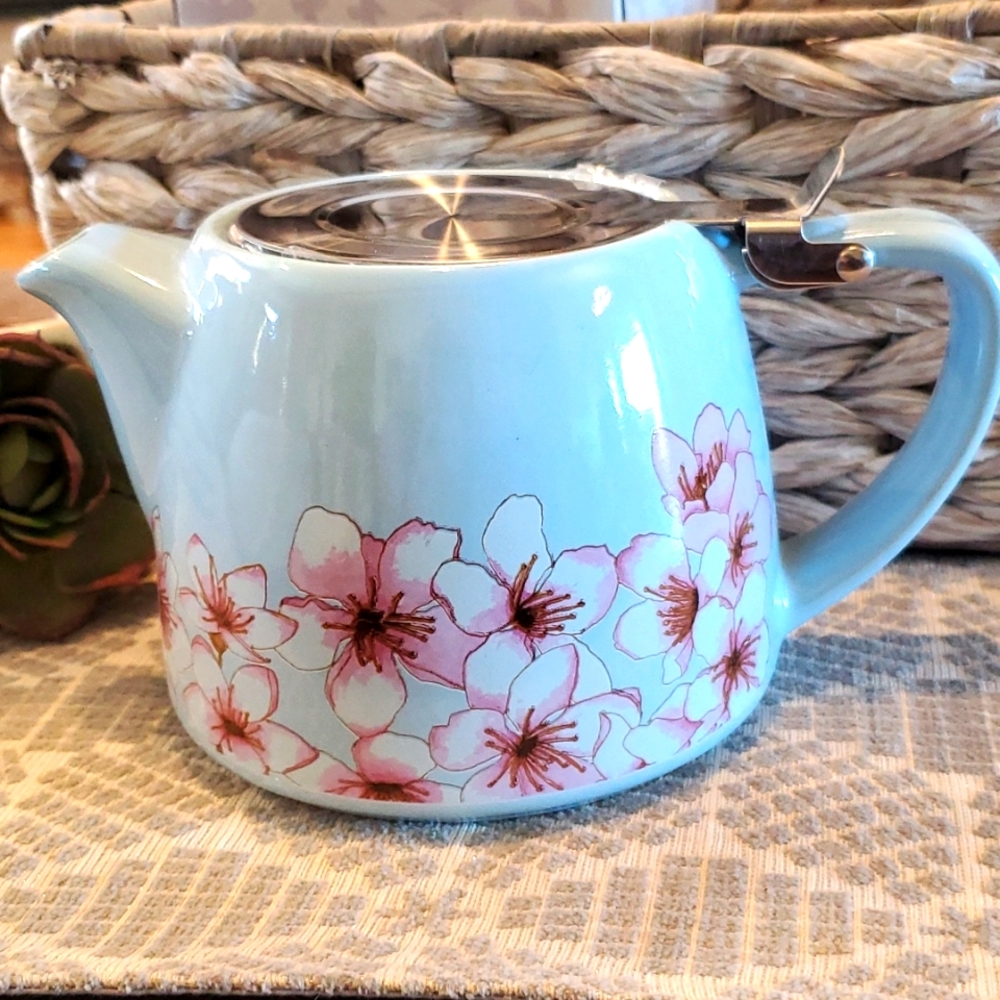 🐦NWT Individual teapot